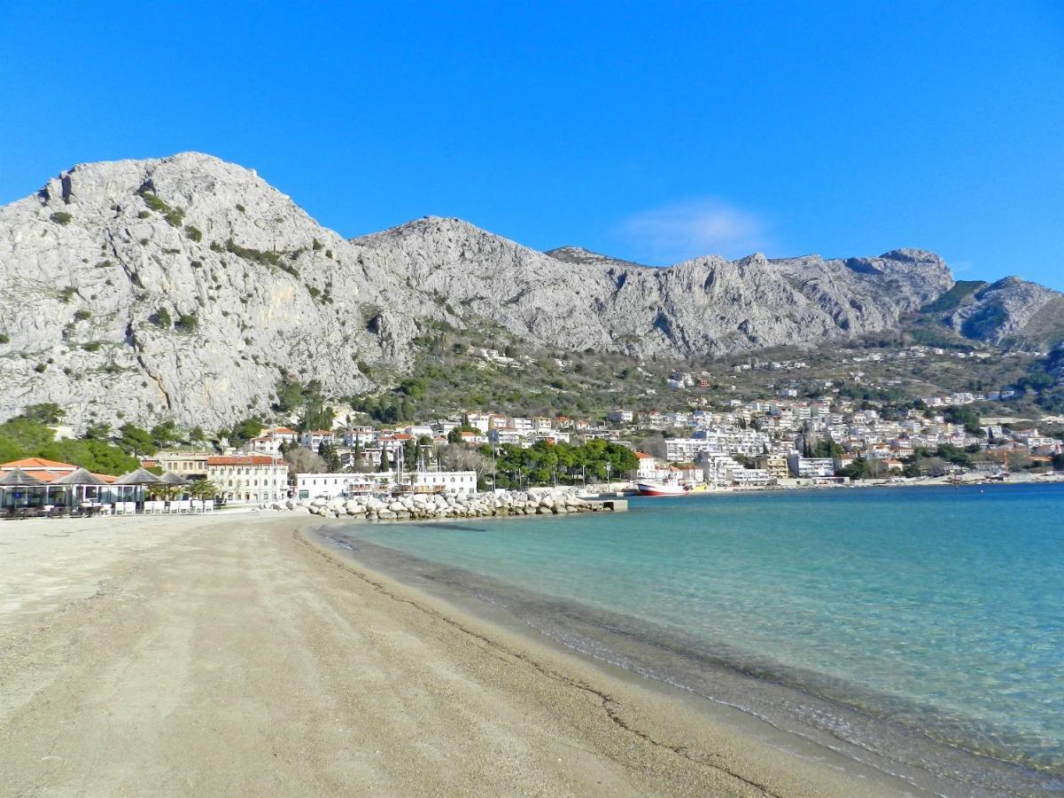 Apartment Antonela Omiš Kültér fotó